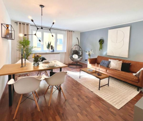 SABE APARTMENT: BALCONY + FREE PARKING + NETFLIX